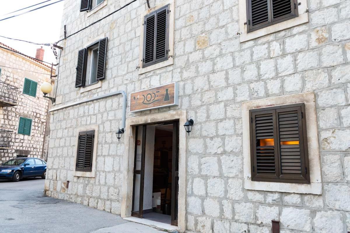 Apartments Magli Kaštela エクステリア 写真