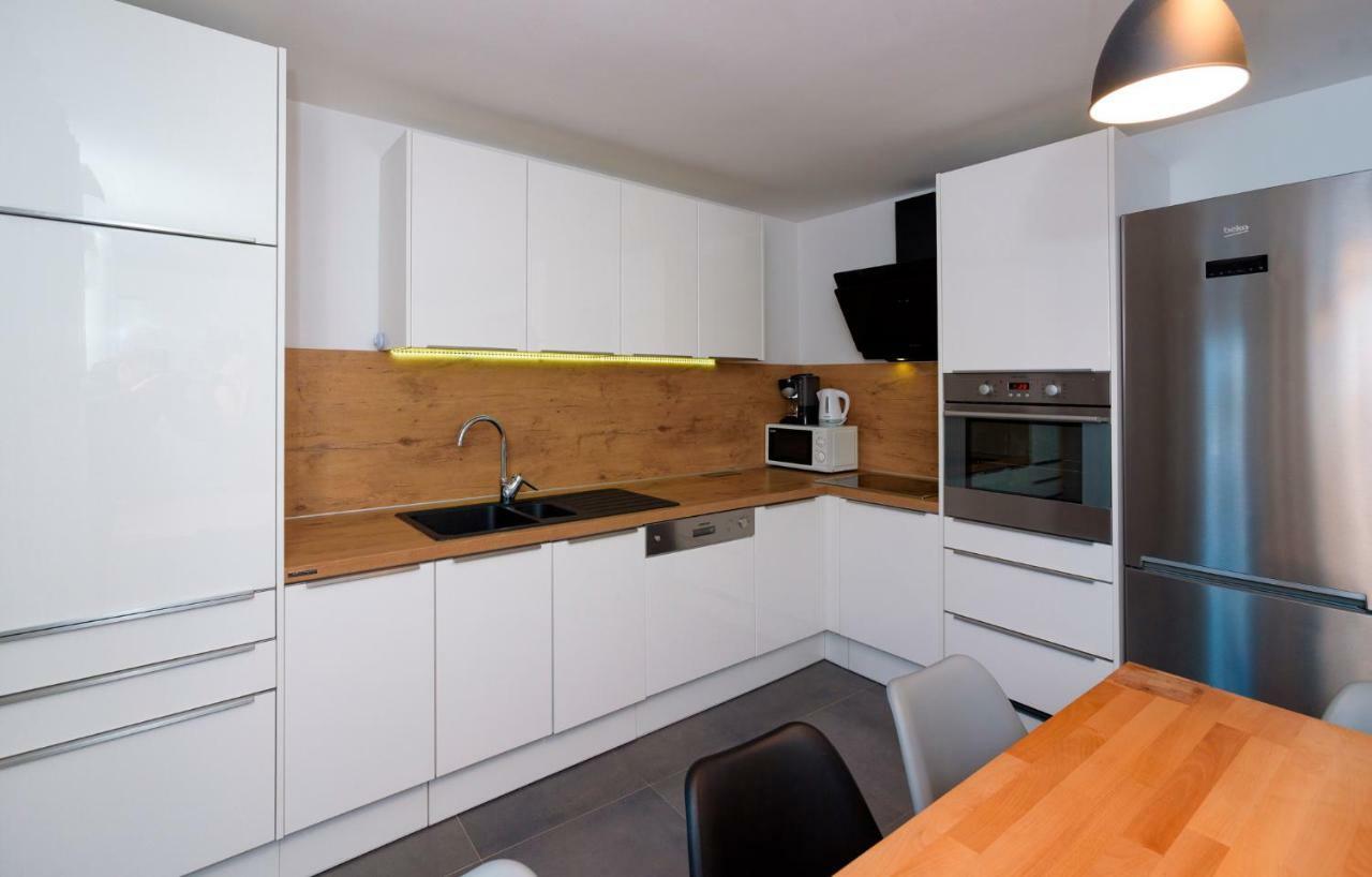 Apartments Magli Kaštela エクステリア 写真